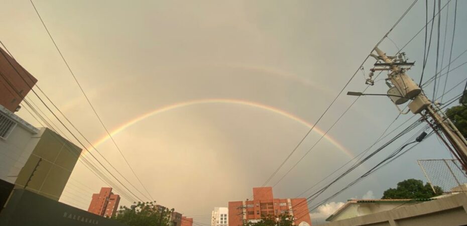 Arcoíris doble: Simboliza esperanza, buena suerte y prosperidad