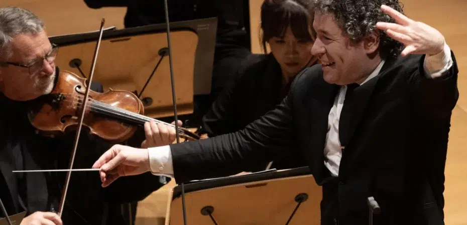 La Filarmónica de Los Ángeles celebra el legado del maestro Dudamel