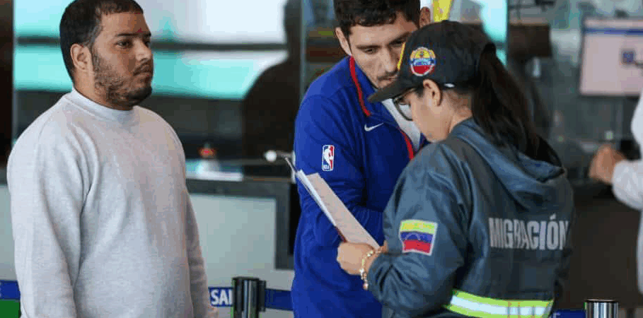 Retornan 196 venezolanos en el vuelo 78 del plan Vuelta a la Patria