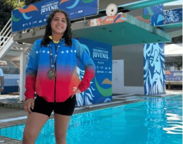 La trujillana Angely Saporita se consagra como la Campeona Sudamericana de Clavados