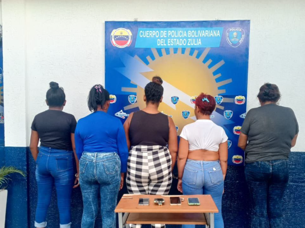 Cinco mujeres solventaron sus diferencias a "puño limpio" en Los Patrulleros
