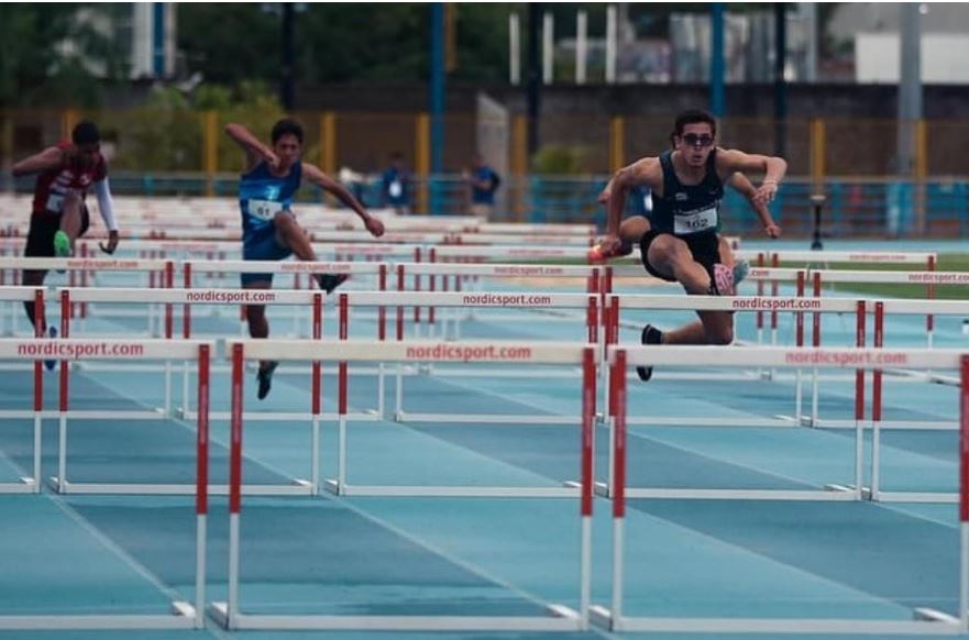 El zuliano Santiago Quintero se coronó en los 400 metros con vallas de los Juegos escolares Centroamericanos y del Caribe