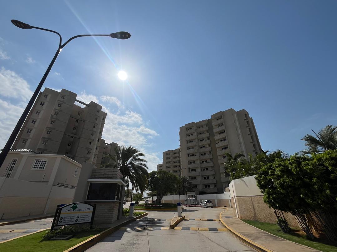 Restringen acceso a Villa Lago Country III tras operativo nocturno por el caso de Junior Josie Morales Sánchez