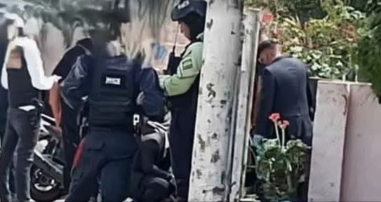 Asesinada a puñaladas y lanzada en plena vía pública en el estado Miranda