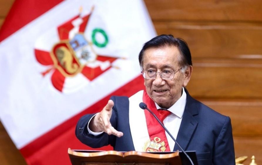 "De 14 para arriba no hay impedimento": Nuevo presidente de Perú enfrenta su primer escándalo porque defendía el sexo con menores