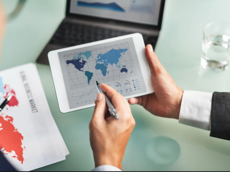 Carrera de Negocios Internacionales: 5 oportunidades en el e-commerce