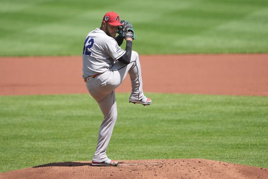 Eduardo Rodríguez cumplió en accidentada apertura ante Orioles