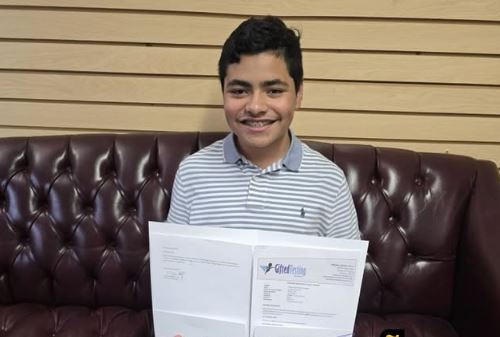 Oliver Matos el niño venzolano con coeficiente intelectual de 146 que asombra al mundo