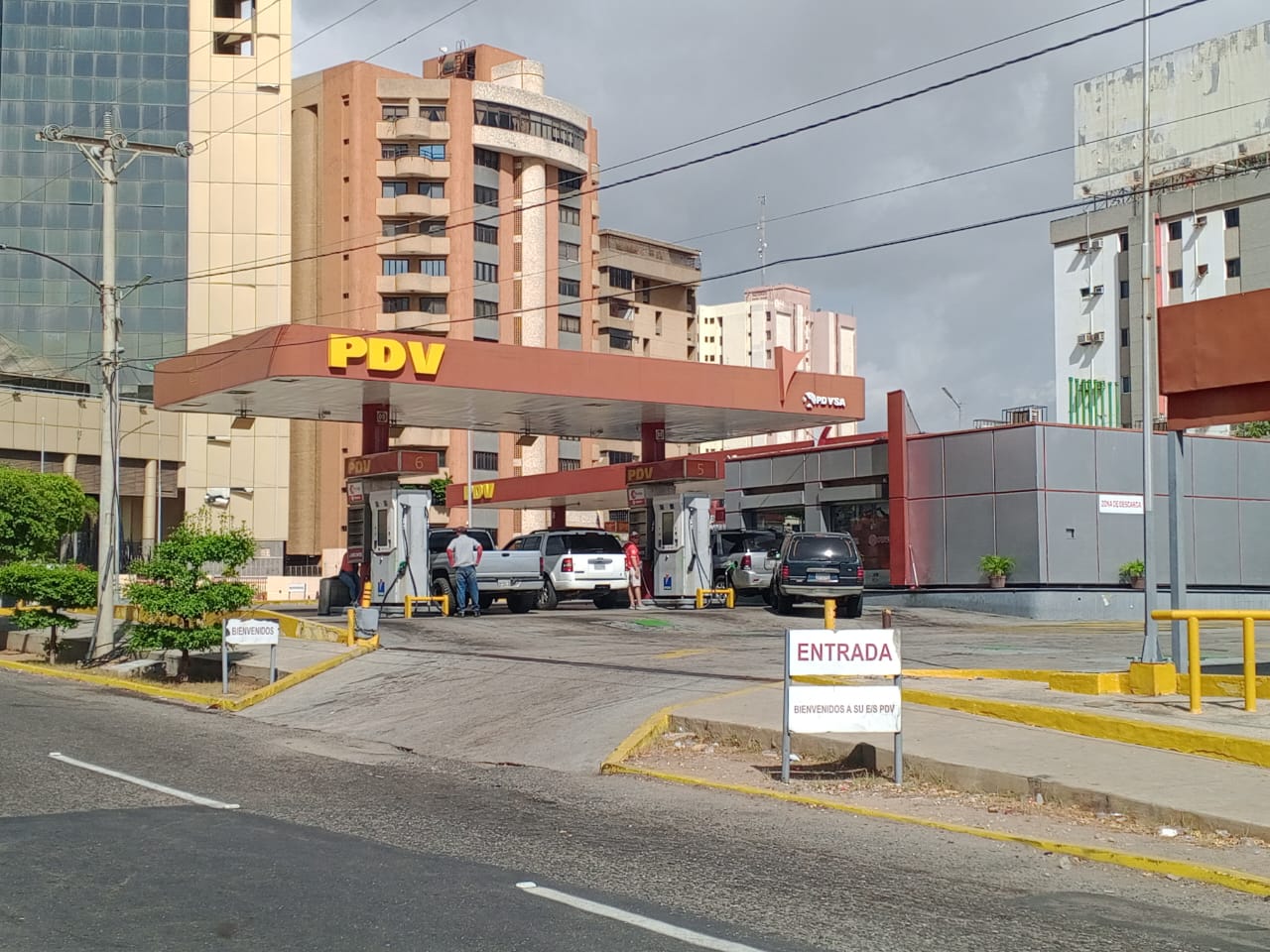 Mejora el fluido en las estaciones de servicio de gasolina en Maracaibo