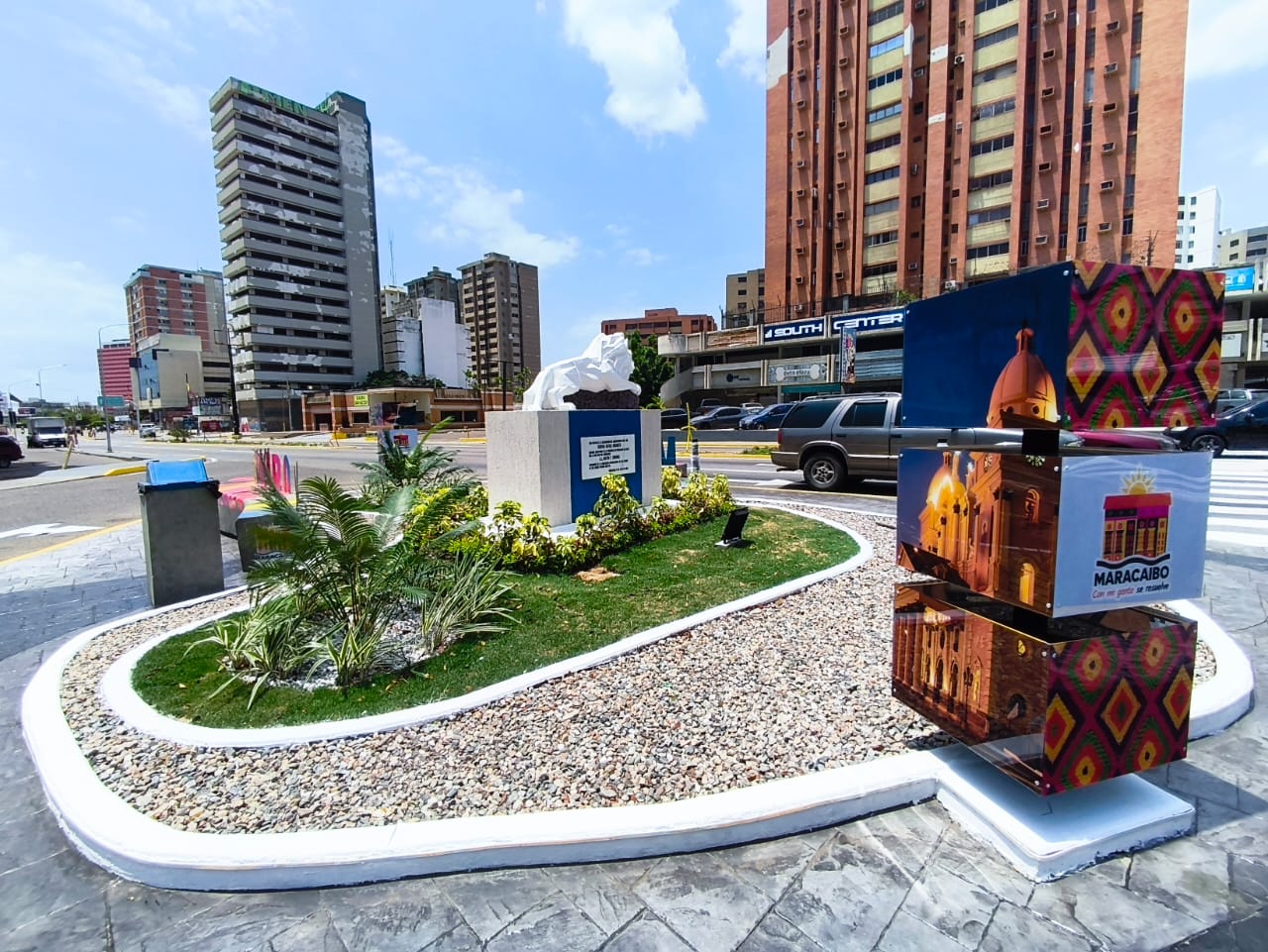 Alcaldía de Maracaibo entregó totalmente rehabilitada la Plaza Club de Leones