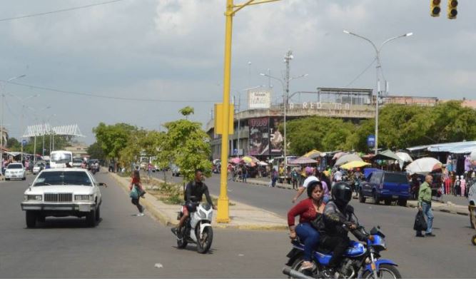 El comportamiento anárquico de motorizados en Maracaibo desata una crisis de seguridad vial y salud pública