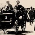 En 1895 cuando un auto corría 24 KPH iba volando