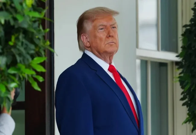 Donald Trump afirma que Ucrania debe tener un nuevo presidente