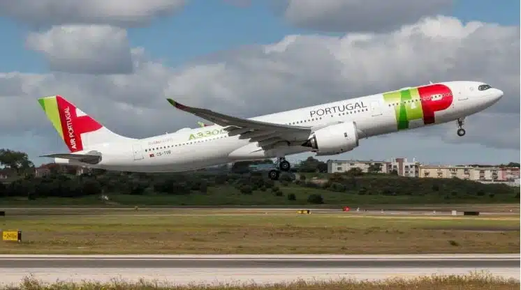 La aerolínea TAP Air Portugal reanudará el próximo lunes vuelos a Venezuela con 8,7 toneladas de material médico