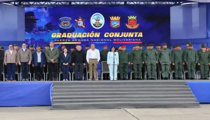 Presidenta (E) Delcy Rodríguez anuncia la creación de una nueva unidad militar para atender emergencias
