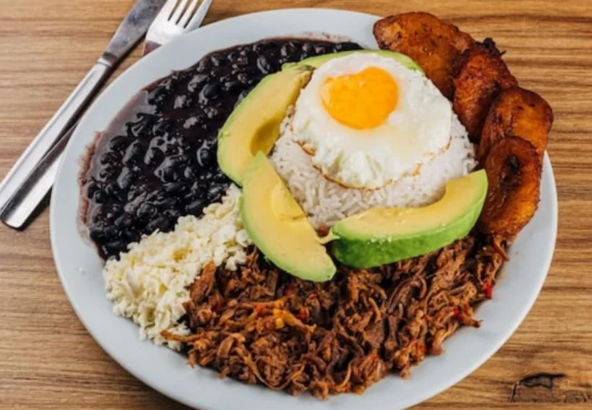 Venezuela avanza a la final del Mundial de Comidas y enfrentará por el título a Perú