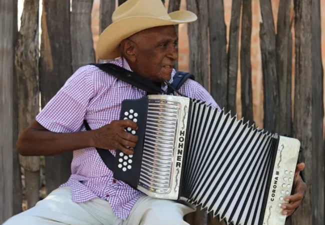 Falleció Náfer Durán, rey vallenato de 1976 y el primer acordeonero de Diomedes Díaz
