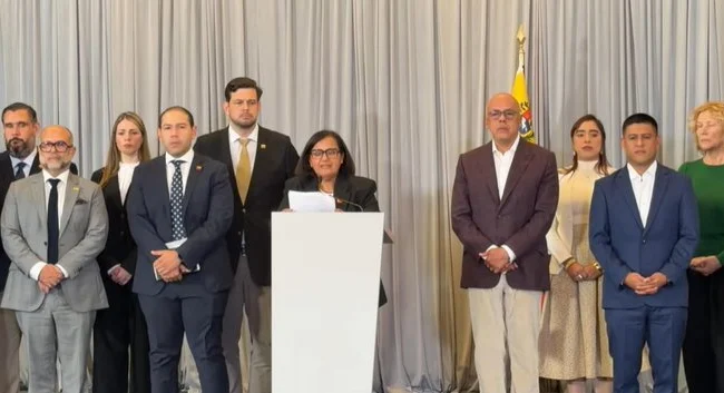 Mesa de negociación designa integrantes del Consejo de Revisión de Credenciales para la selección de magistrados del TSJ