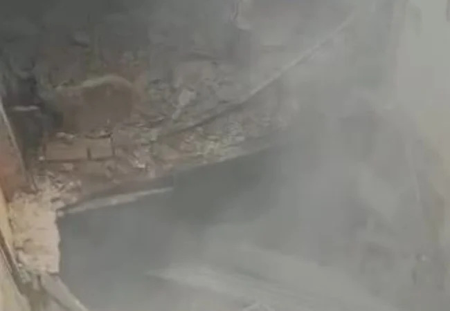 Dos heridos tras el colapso interno de un edificio en remodelación en Caracas