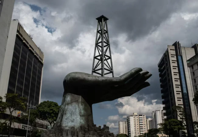 Bloomberg: Riesgo país de Venezuela cae un 52 % en 2026 impulsado por la reapertura petrolera