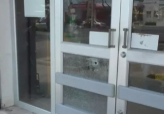 Temor en La Guajira colombiana: Comercio y escuelas cierran tras ataque armado contra supermercado en la Troncal del Caribe