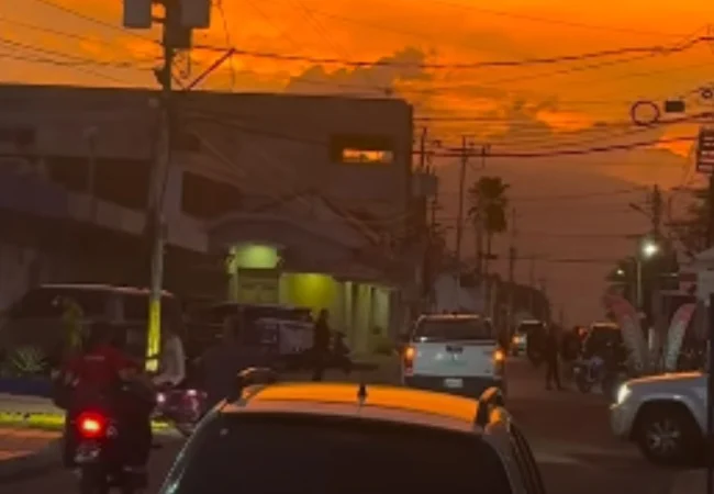 ¡Postal de ensueño! Así se vio el majestuoso atardecer naranja que enamoró a Machiques