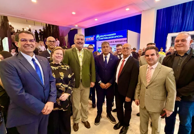 Gobernador Luis Caldera acompañó la inauguración de la Expo Partes 2026 destacando el crecimiento del sector empresarial en el Zulia