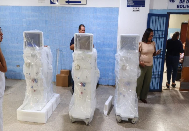El Plan Salud y Vida refuerza atención a pacientes renales con tres máquinas de hemodiálisis en el hospital de Ciudad Ojeda