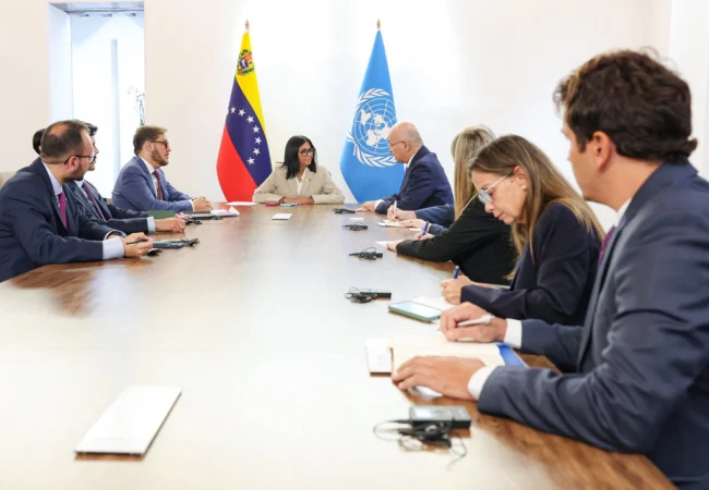 Delcy Rodríguez sostuvo reunión con Barham Salih, máximo representante de Acnur
