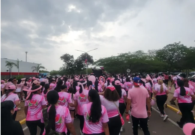 Maracaibo se tiñó de rosa: Miles de personas completaron la XXI Caminata por la Vida de FAMAC