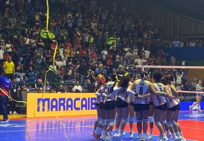 Fiesta total en el PEBA: Venezuela barre a Uruguay en el inicio del Sudamericano Femenino de Voleibol Sub-19