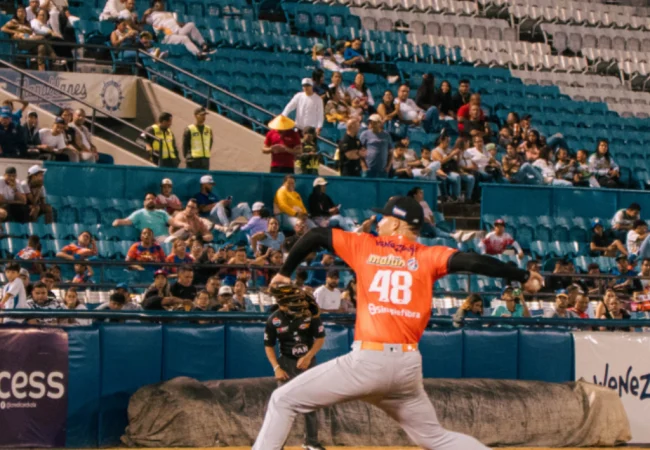 José Dávila asume el reto y abrirá por las Águilas del Zulia en el gran debut ante Leones del Caracas