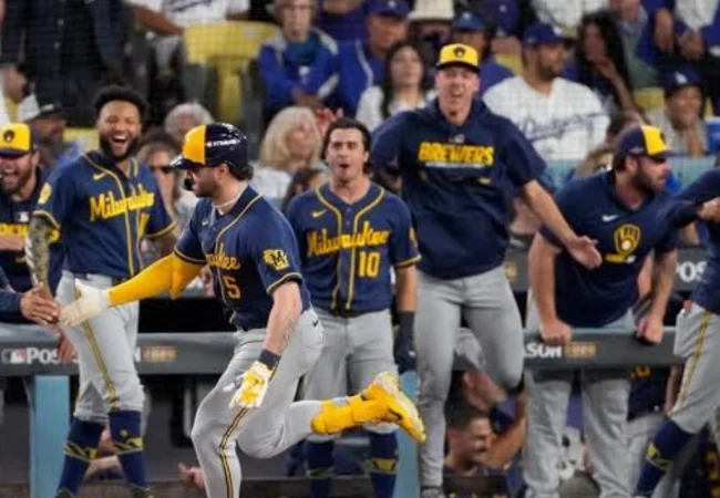 Cerveceros barren a los Dodgers y avanzan a su primera Serie Mundial desde 1982