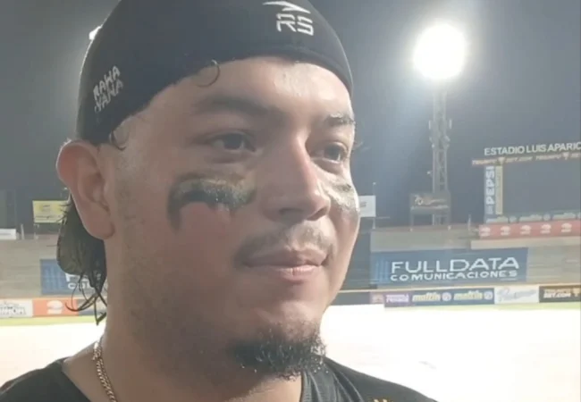 Carlos Pérez tras el triunfo de Bravos: "Sabiamos que veníamos a batallar inning por inning"