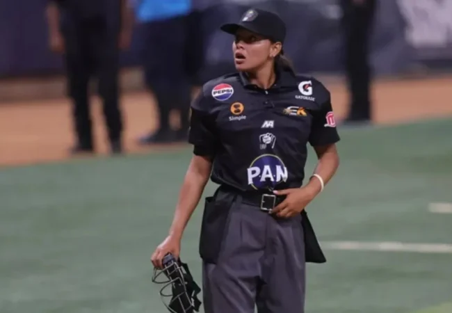 Wanda Rodríguez hizo historia al convertirse en la primera umpire principal en la LVBP
