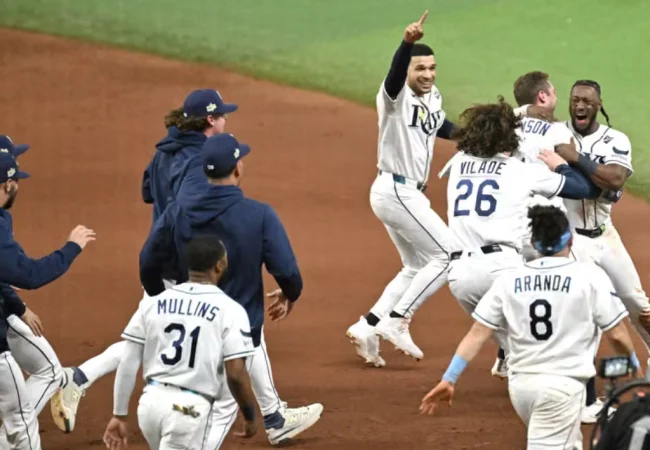 ¡Siguen vivos! Los Rays remontan en la entrada 12 y fuerzan el Juego 5 de la Serie Mundial