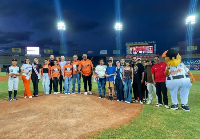 Una noche inolvidable: La Copa NAD retumbó al ritmo de Iluminación Gaita y Show en el Luis Aparicio