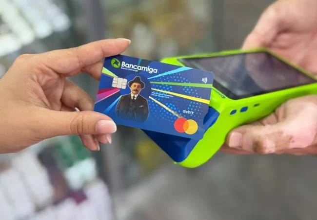 Bancamiga presenta la Tarjeta de Débito edición especial San José Gregorio Hernández