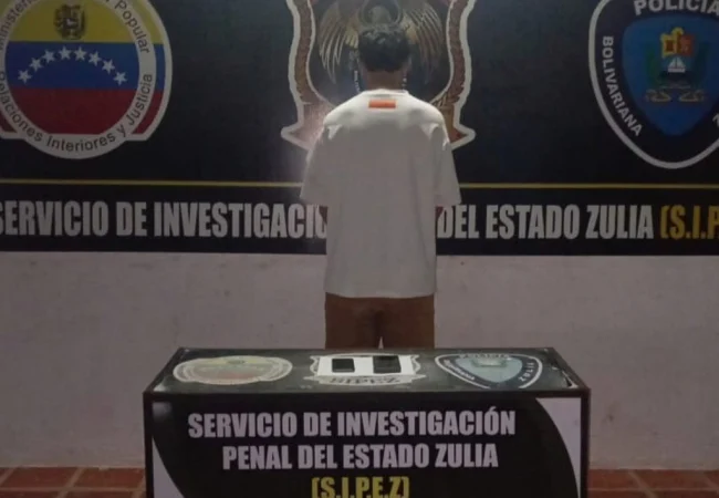 Detienen a un joven por estafar a comercios con falsos captures de pago móvil en Cuatricentenario