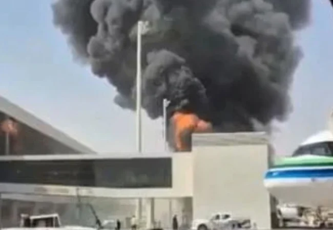 Nuevo ataque alcanza el aeropuerto de Riad, la capital de Arabia Saudita