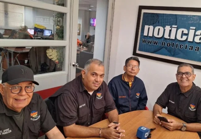 La Fonoplatea de los Éxitos se viste de gala con el inicio de las "Noches de Gaita y Guaracha"